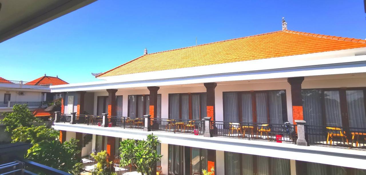 Santi Homestay Canggu Exterior foto